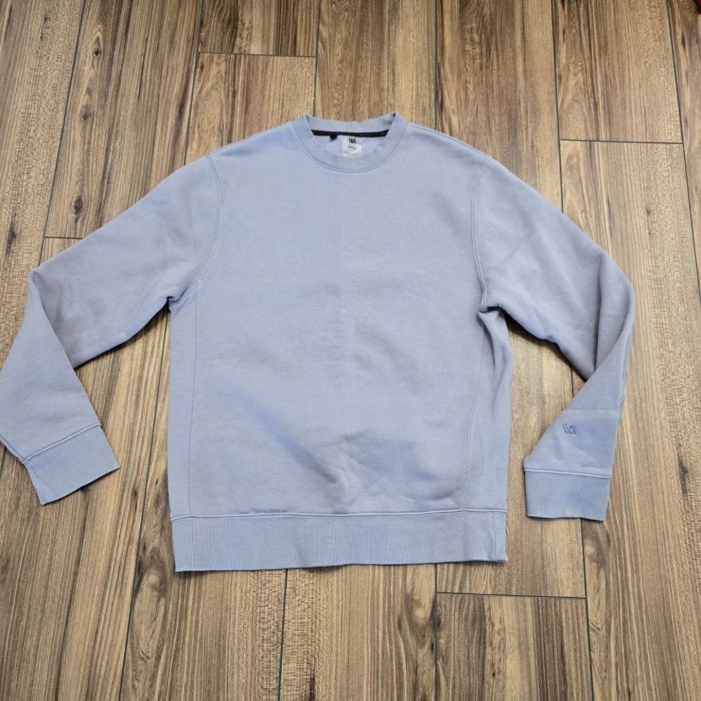 VRST Light‎ Purple Crewneck Sweatshirt Pullover Women's Small EUC (965)